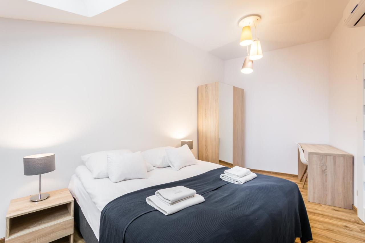 Apartamenty Bosacka Wawelofts Краков Экстерьер фото
