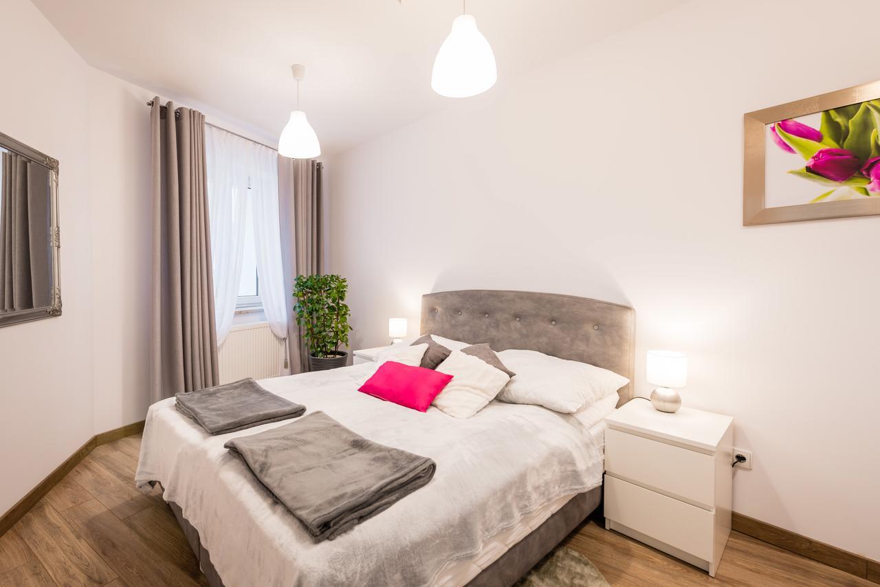 Apartamenty Bosacka Wawelofts Краков Экстерьер фото